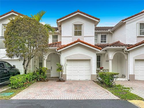 4330 Nw 114th Pl, Doral, FL, 33178-4228 | Card Image