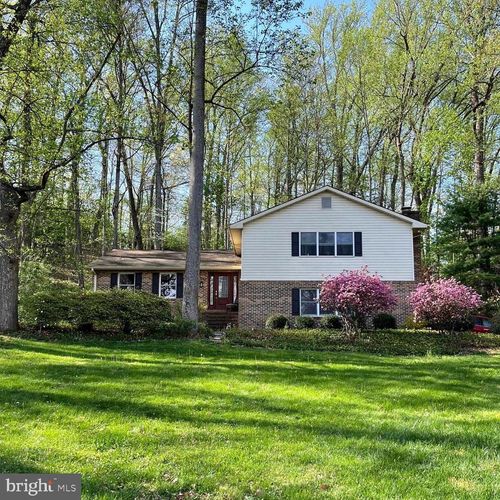 3141 Markle Rd, YORK, PA, 17408-7104 | Card Image