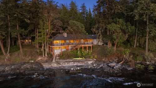 1501 Yacht Haven Rd, Friday Harbor, WA, 98250-8149 | Card Image
