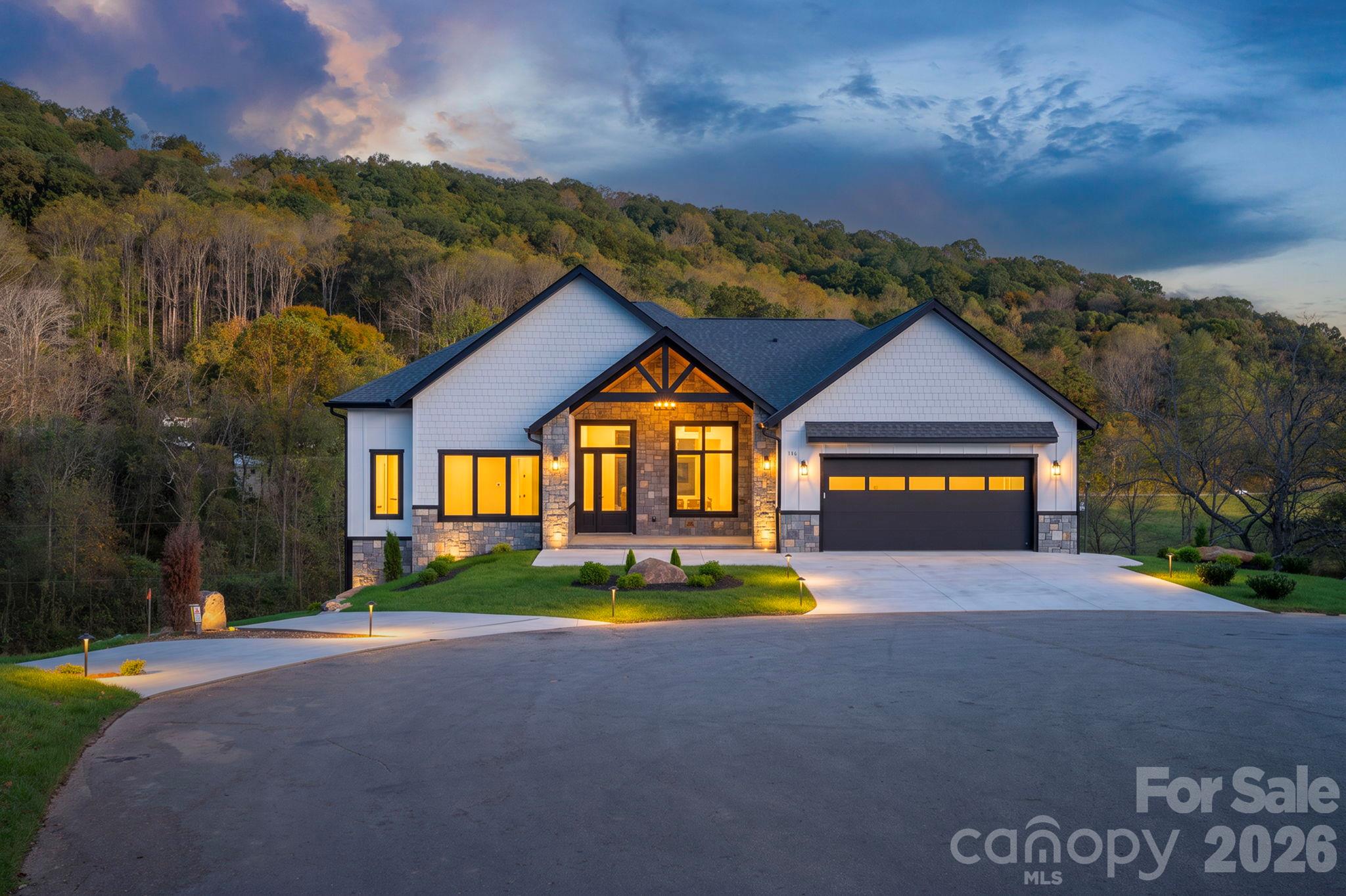 Residential in Candler