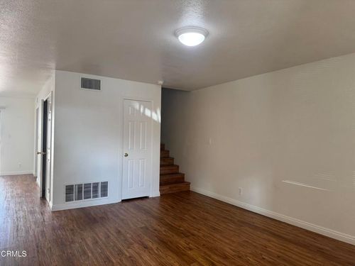 b-3115 Banning Ave, Lynwood, CA, 90262-4791 | Card Image
