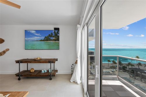 604-3500 Galt Ocean Dr, Fort Lauderdale, FL, 33308-6818 | Card Image