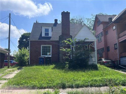 3267 E 103rd St, Cleveland, OH, 44104-5601 | Card Image