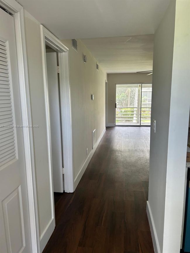 APT-207R - 3776 Inverrary Blvd, Condo with 2 bedrooms, 2 bathrooms and null parking in Lauderhill FL | Image 6
