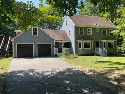 30 Meetinghouse Hill Road, House other with 3 bedrooms, 2 bathrooms and null parking in Deerfield NH | Image 1