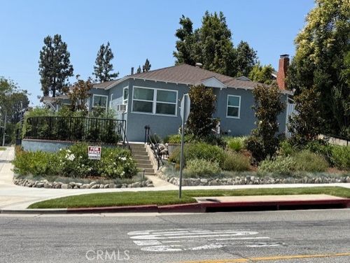 1008 N Glenoaks Blvd, Burbank, CA, 91504-4322 | Card Image
