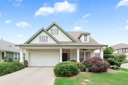 709 Creek Walk Place Place, Arlington, TX, 76015 | Card Image