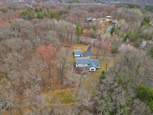 S8280 Lowes Creek Rd, Eau Claire, WI, 54701-9656 | Card Image