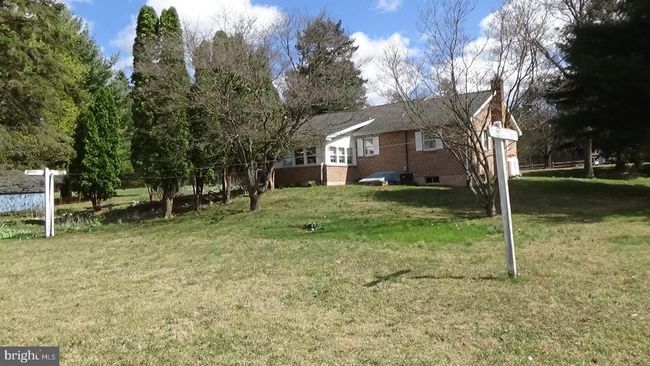320 Veterans Dr, House other with 2 bedrooms, 1 bathrooms and null parking in NEW BLOOMFIELD PA | Image 17