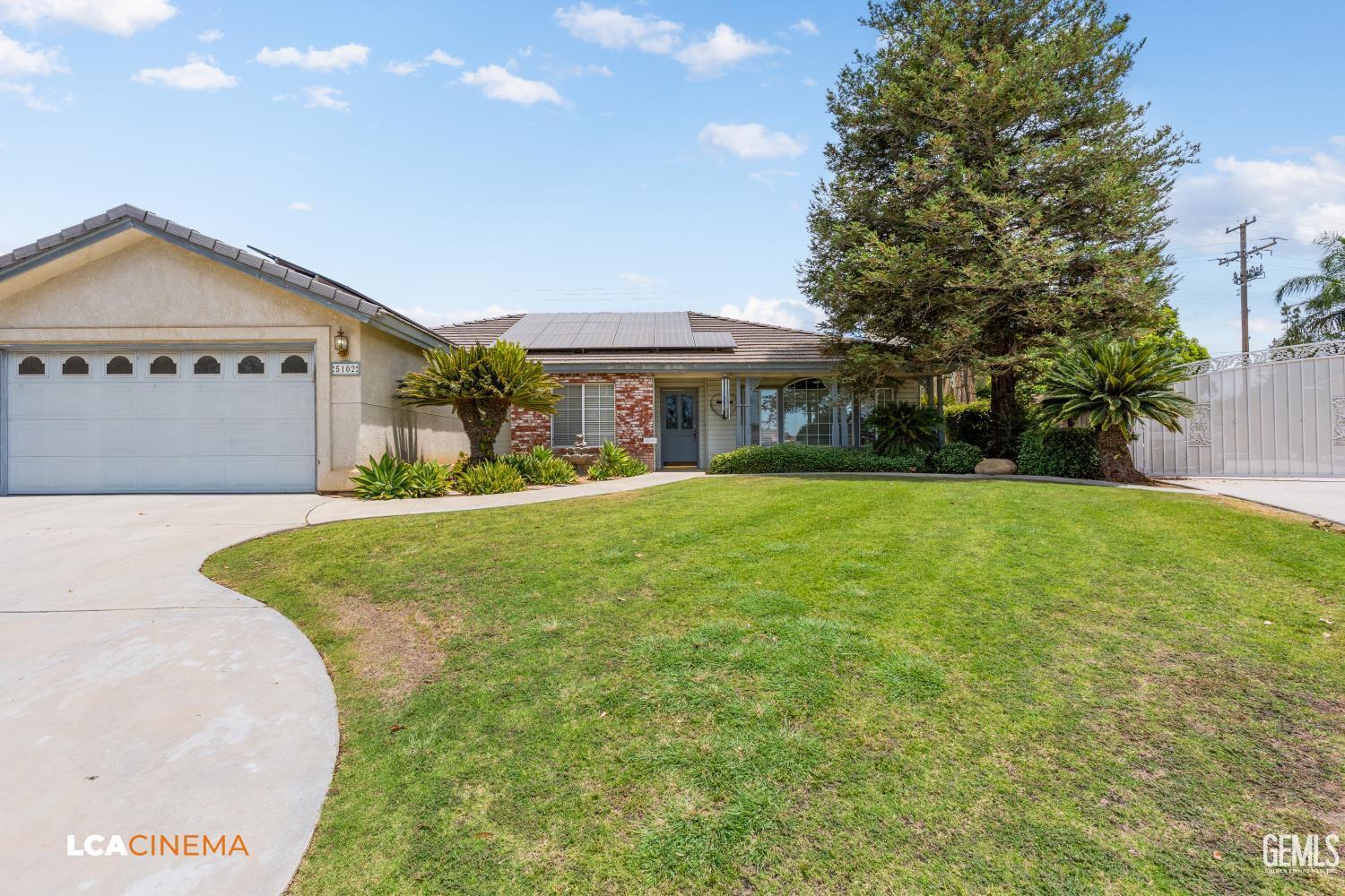5102 Omaha St, For Sale in Bakersfield - eXp Realty