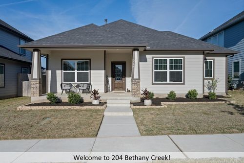 204 Bethany Creek Dr, Hutto, TX, 78634-2529 | Card Image
