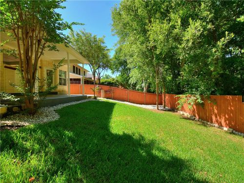 1817 Chasewood Dr, Austin, TX, 78727-6371 | Card Image