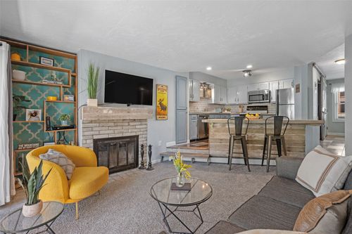 112-550 S French St, Breckenridge, CO, 80424-6949 | Card Image