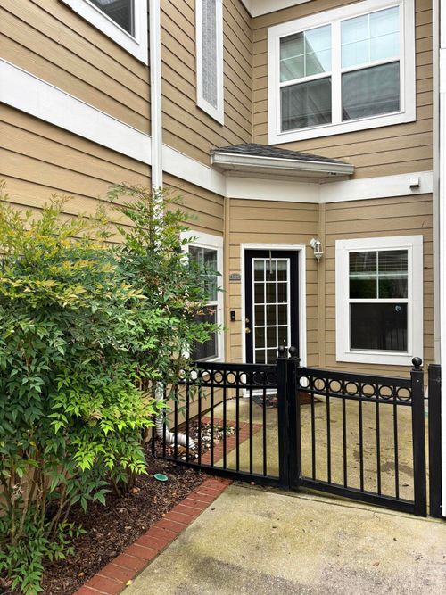 4104 Regency Ct, Chattanooga, TN, 37421-7623 | Card Image