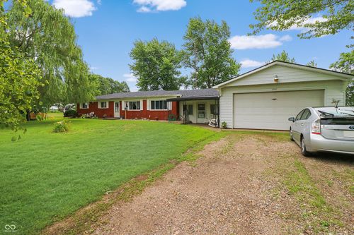 2587 E State Road 55, Wingate, IN, 47994-8009 | Card Image