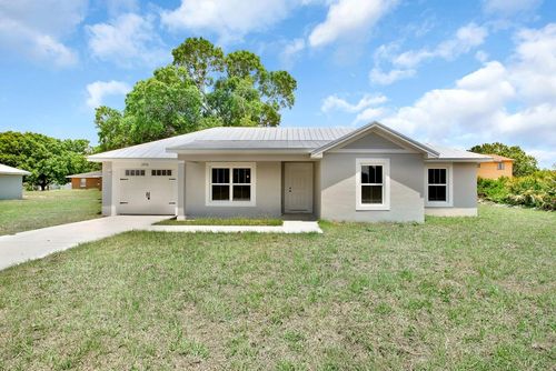 2900 W Kevin Rd, Avon Park, FL, 33825-6401 | Card Image