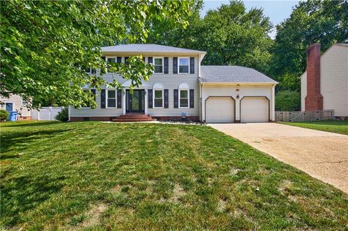 605 Corapeake Dr, Chesapeake, VA, 23322-7911 | Card Image