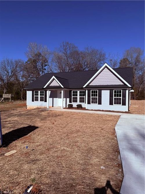 154 Abbotts Ave, Lexington, NC, 27292-4912 | Card Image
