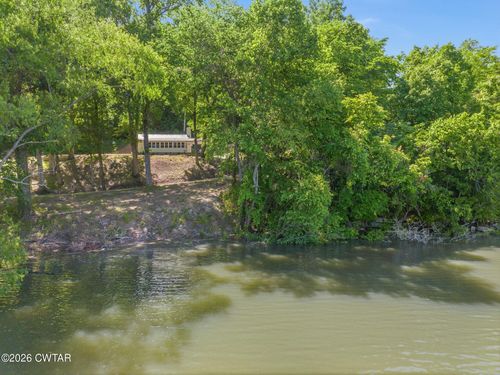 549 Little Jackson Ln, Parsons, TN, 38363-5807 | Card Image