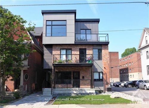 368 Chapel Street, Lower Town - Sandy Hill, ON, K1N7Z6 | Card Image
