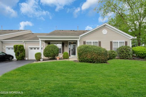 419 Spring Meadow Dr, Lakewood, NJ, 08701-7525 | Card Image