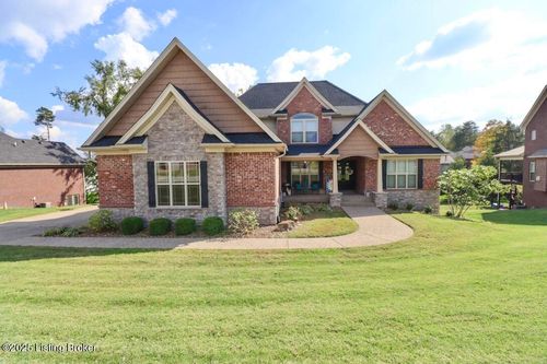 221 Willow Bend Ct, Mt Washington, KY, 40047-7372 | Card Image