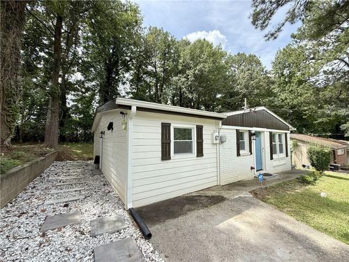 3188 Delmar Ln Nw, Atlanta, GA, 30311-1001 | Card Image