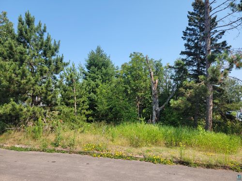 2XX 4th Ave W, Grand Marais, MN, 55604 | Card Image