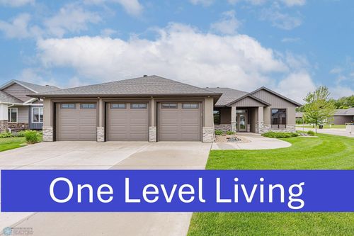 3629 Houkom Dr E, West Fargo, ND, 58078-4820 | Card Image