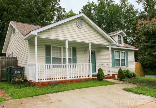 6202 Cottageville Ln, Charlotte, NC, 28208-1143 | Card Image
