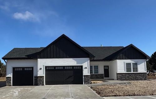 4091 Eagle Mound Pass, DEFOREST, WI, 53532-9140 | Card Image