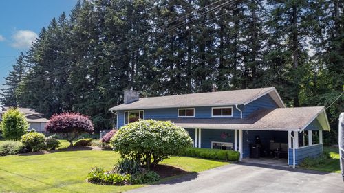 3267 Chestnut St, Abbotsford, BC, V2S4M2 | Card Image