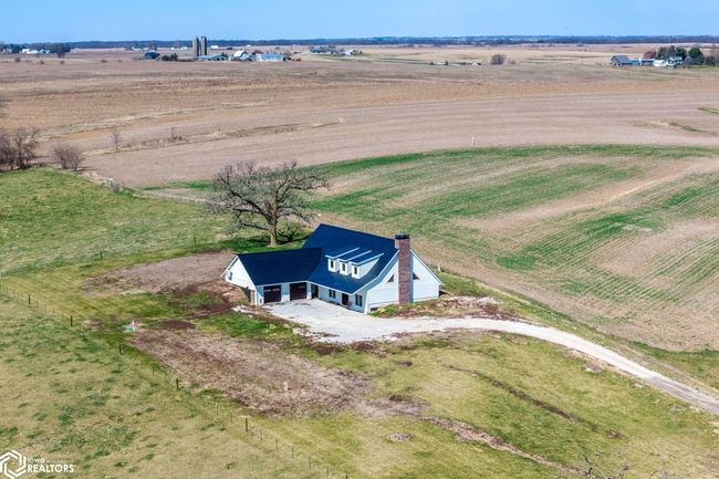 27501 Highway 149, House other with 3 bedrooms, 2 bathrooms and null parking in Sigourney IA | Image 35