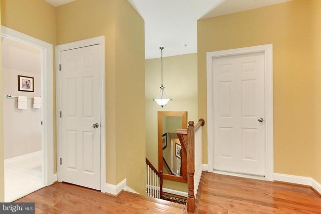 120 Fortnightly Blvd, Townhouse with 4 bedrooms, 5 bathrooms and null parking in HERNDON VA | Image 35