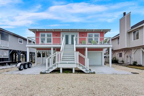25 Newport St, Ocean Isle Beach, NC, 28469-7627 | Card Image