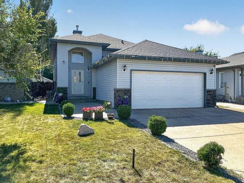 36 Kodiak Blvd N, Lethbridge, AB, T1H6S7 | Card Image