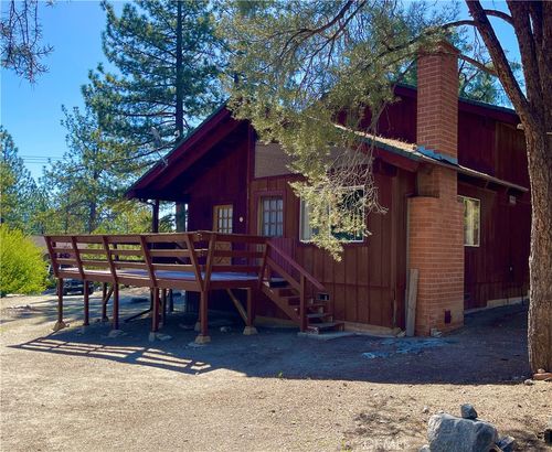 2521 Cedarwood Dr, Pine Mountain Club, CA, 93222-4057 | Card Image