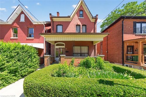 16 Mulberry St, Hamilton, ON, L8R2C5 | Card Image