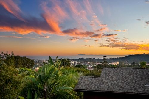 1803 Grand Ave, SANTA BARBARA, CA, 93103-1922 | Card Image