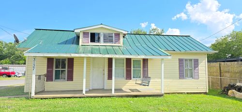 3137 Bloomingdale Rd, Kingsport, TN, 37660-2017 | Card Image