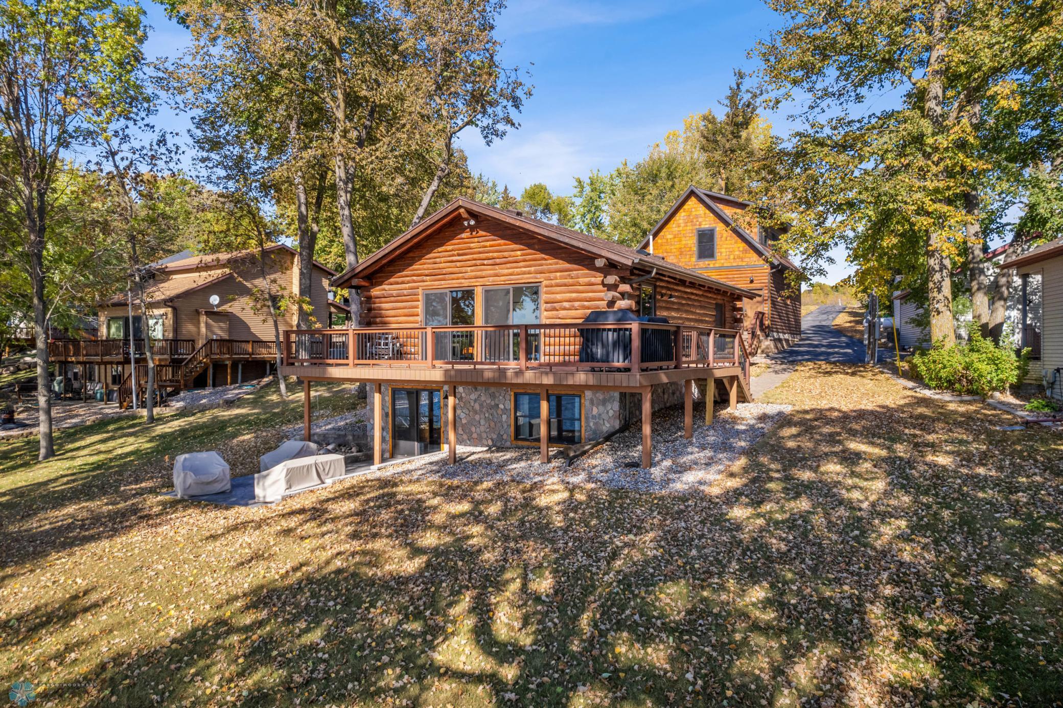 Blackhawk Rd, Lake Park, MN 56554
