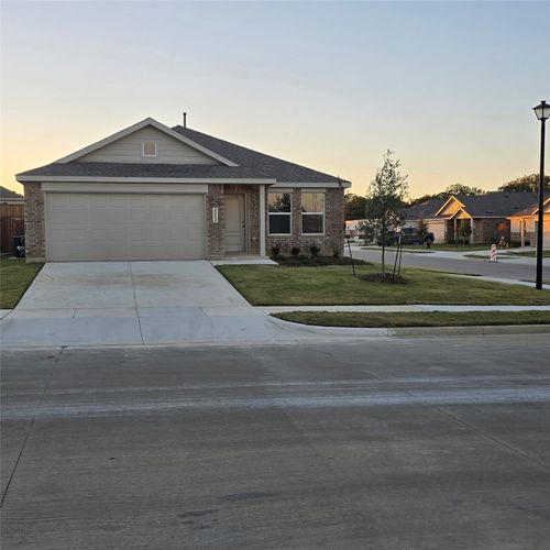 2052 Welsh Ln, Aubrey, TX, 76227-3083 | Card Image