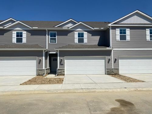 6274 Marinelli Dr S, Columbus, OH, 43228-2319 | Card Image