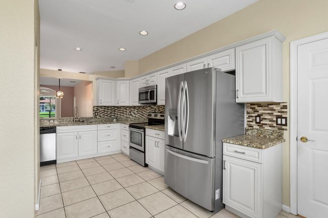 5779 Island Reach Ln, Condo with 3 bedrooms, 2 bathrooms and null parking in Boynton Beach FL | Image 15