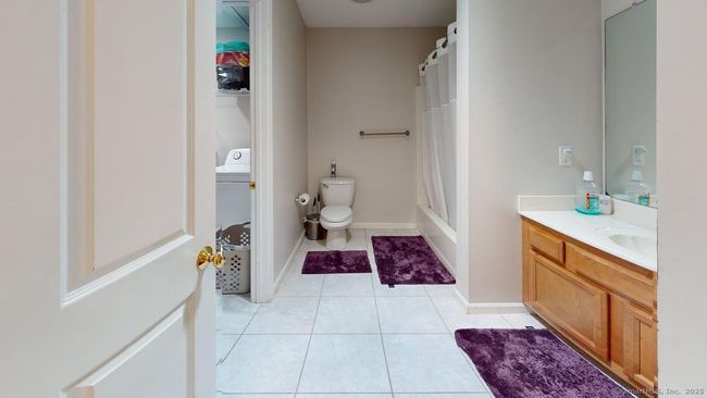 UNIT-214 - 128 Meridian St, Condo with 3 bedrooms, 3 bathrooms and 1 parking in Groton CT | Image 12