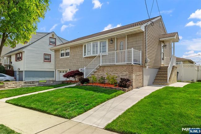 1026 Gillis Pl, House other with 3 bedrooms, 2 bathrooms and null parking in Secaucus NJ | Image 6