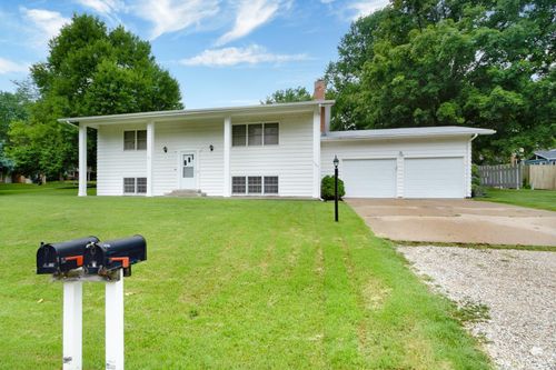 1101 Wharton Manor, Manhattan, KS, 66502 | Card Image