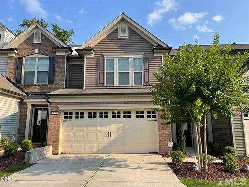 529 Brier Crossings Loop, Durham, NC, 27703-9839 | Card Image