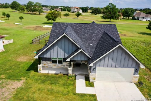 234 Tawny Oak Cir, Bandera, TX, 78003-5385 | Card Image