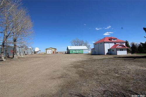 8241 Range Road, Shaunavon, SK, S0N2M0 | Card Image